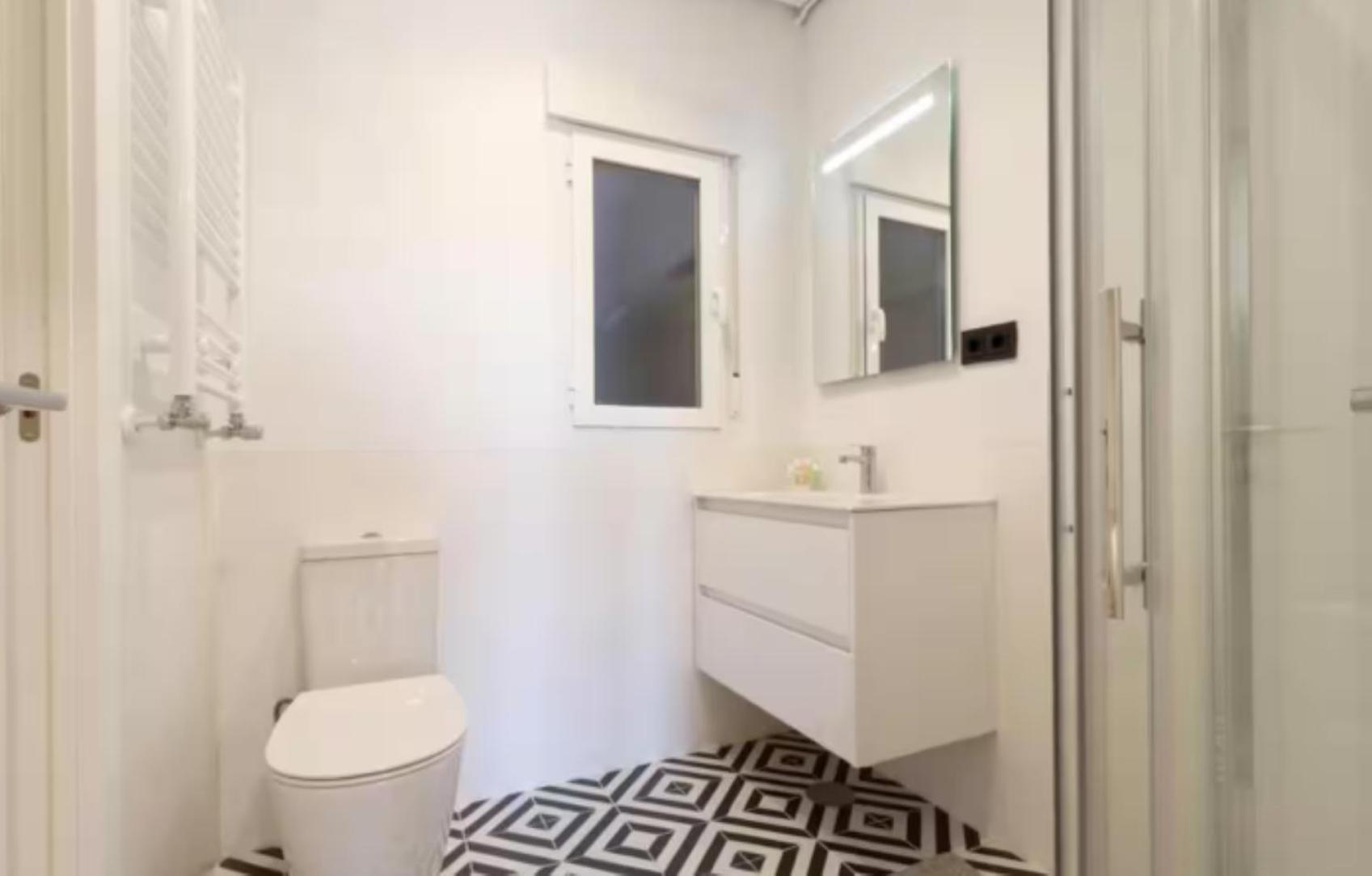 Diseno Moderno Y Confort En Puerta Del Angel Madrid Ngoại thất bức ảnh